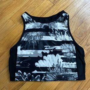 Betsey Johnson Performance Top